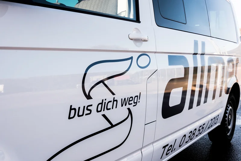 VW 8-Sitzer / Bild 3