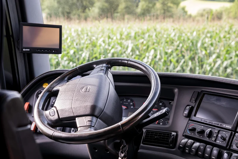 Volvo 9900 / Bild 2